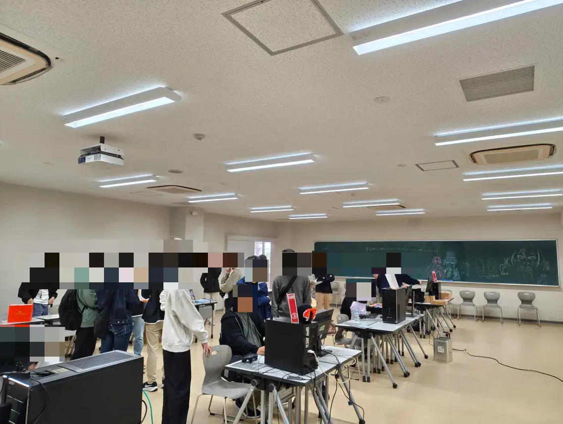 会場の賑わい
